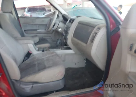 2010 Ford Escape Xlt from USA, damaged, VIN 1FMCU0DG1AKD40347